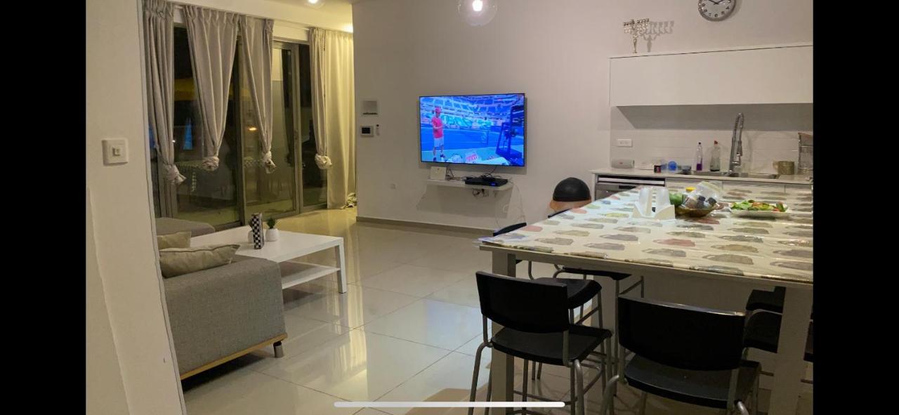 Stunning Penthouse With Sea Views And Private Heated Pool Eilat Exterior foto